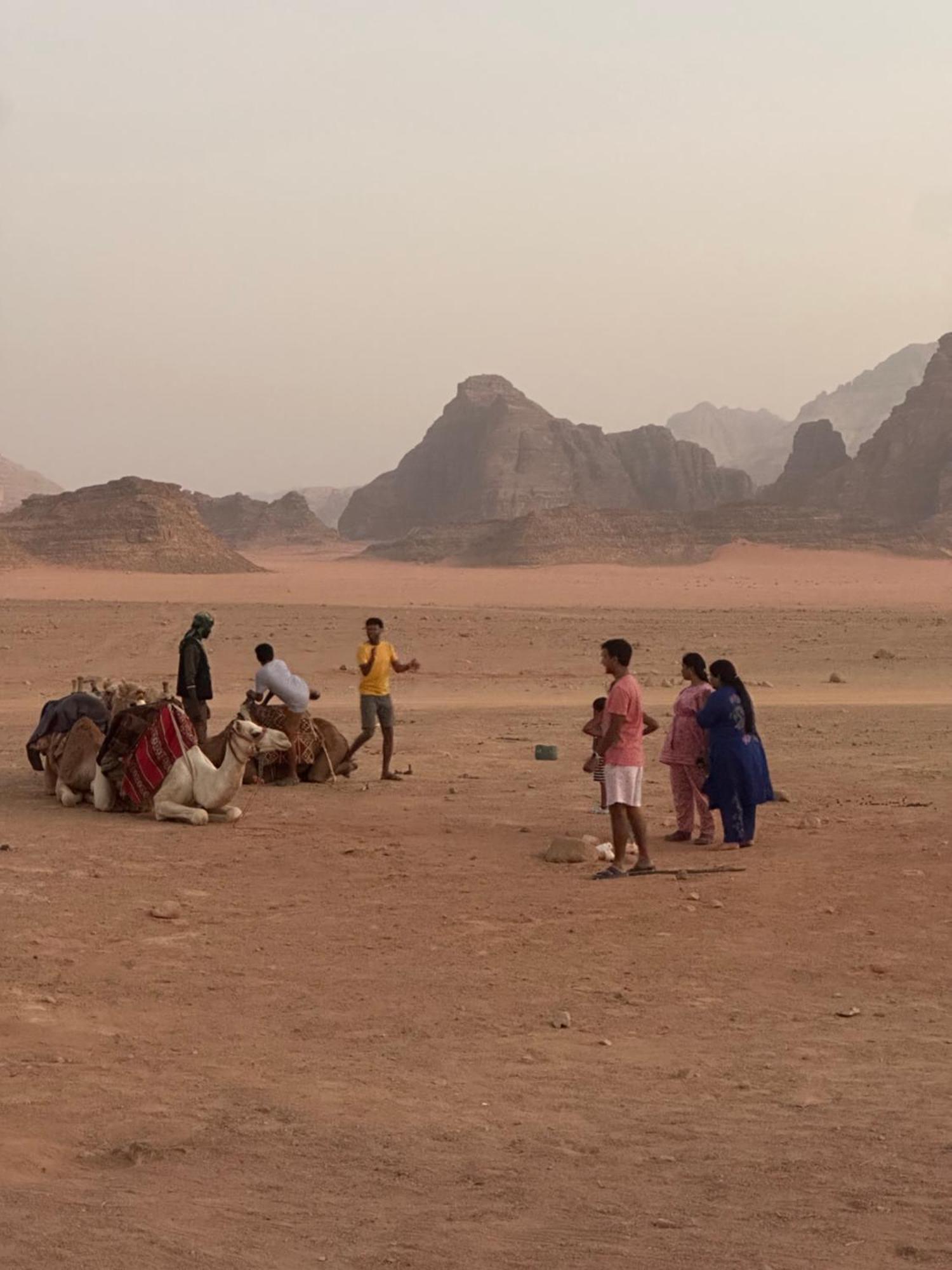 Rayyan Bedouin Life Camp Hotel Wadi Rum Exterior photo